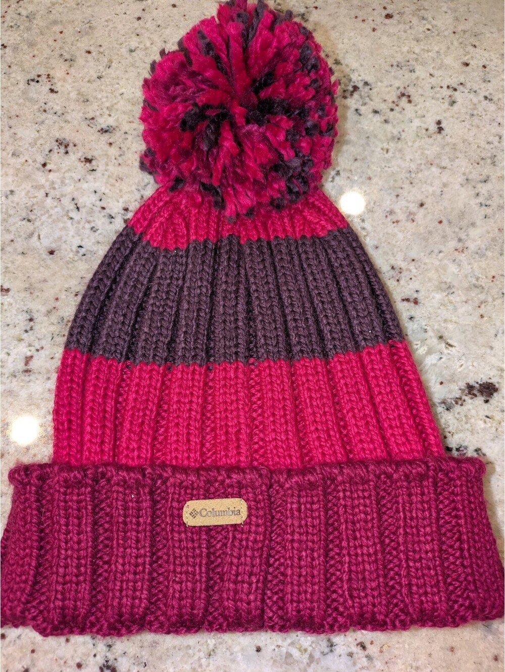 Columbia Women's Pom Pom Beanie One Size Burgundy Pink Colorblock